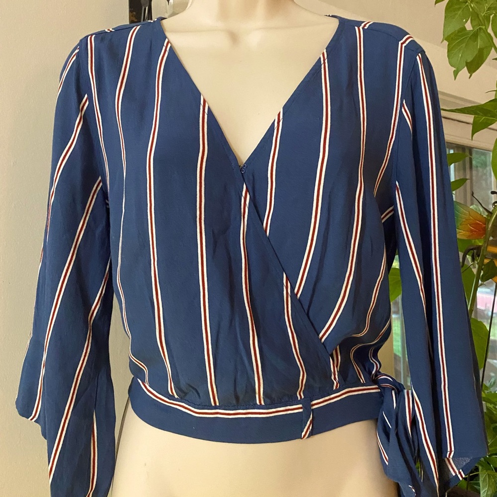 Abercrombie and Fitch Boho Blouse. Size S